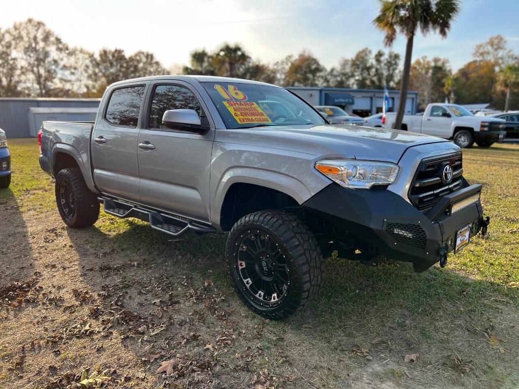 2016 Toyota Tacoma SR