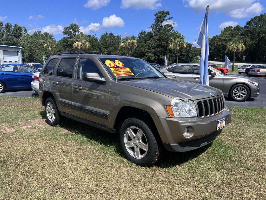 2006 Jeep Grand Cherokee Laredo