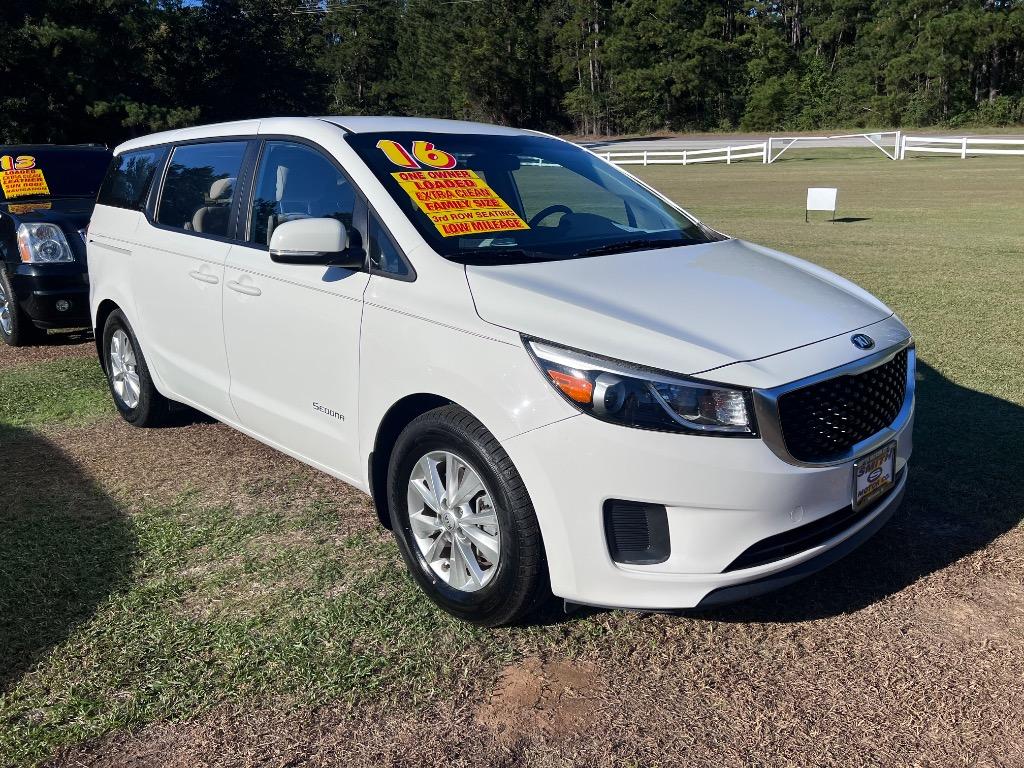 2016 Kia Sedona L